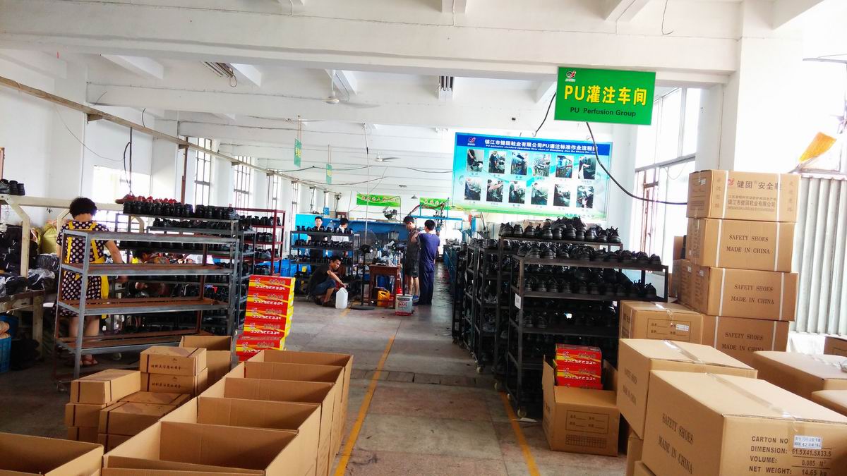 除了缸筒的工藝技術(shù)外，我們還...
